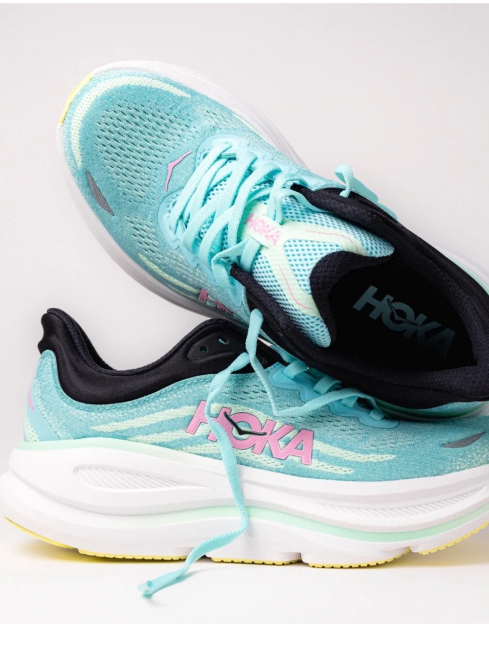 Hoka Bondi 9 Women size 6.5 Teal Athletic Shoes with Pink Logo